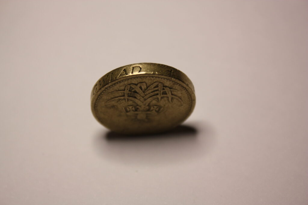 one-pound-1985-5-1024x683 One Pound 1985 – brytyjski funt