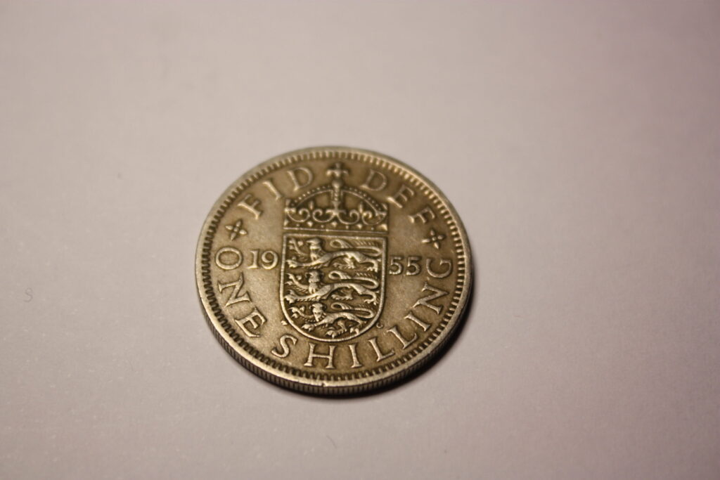 one-shiling-1955-2-1024x683 One Shilling 1955 – historia i znaczenie