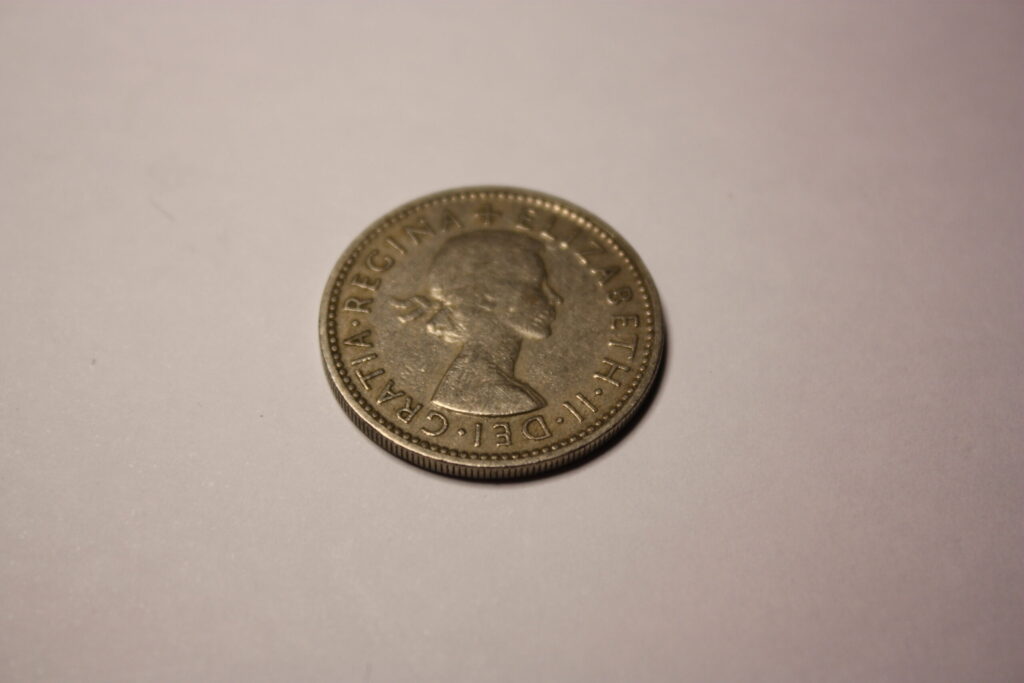 one-shiling-1955-5-1024x683 One Shilling 1955 – historia i znaczenie