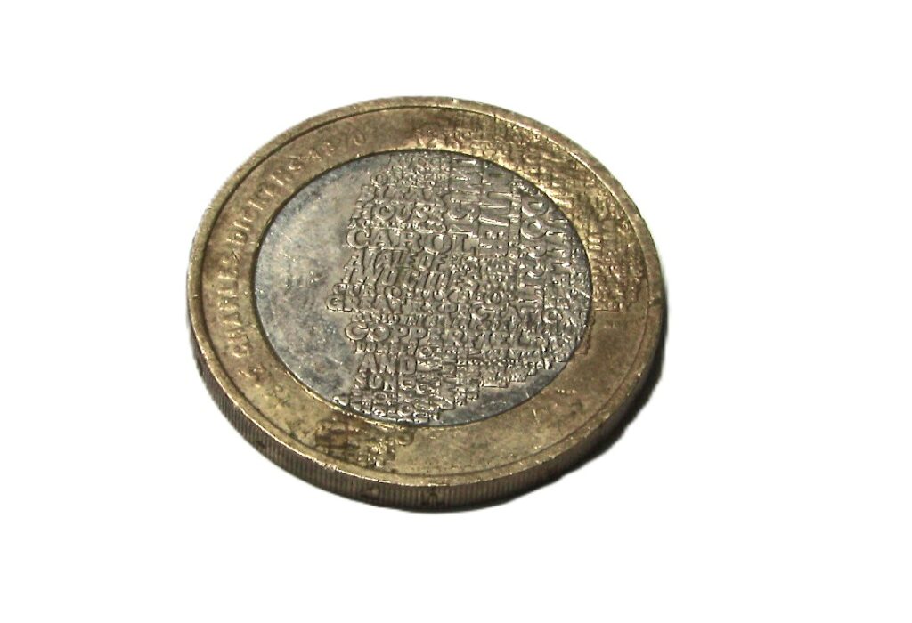 2-pounds-2012-UK-Allfinds-www.allfinds.com_.pl-4-1024x700 2 funty z 2012 ile jest warta ta moneta?