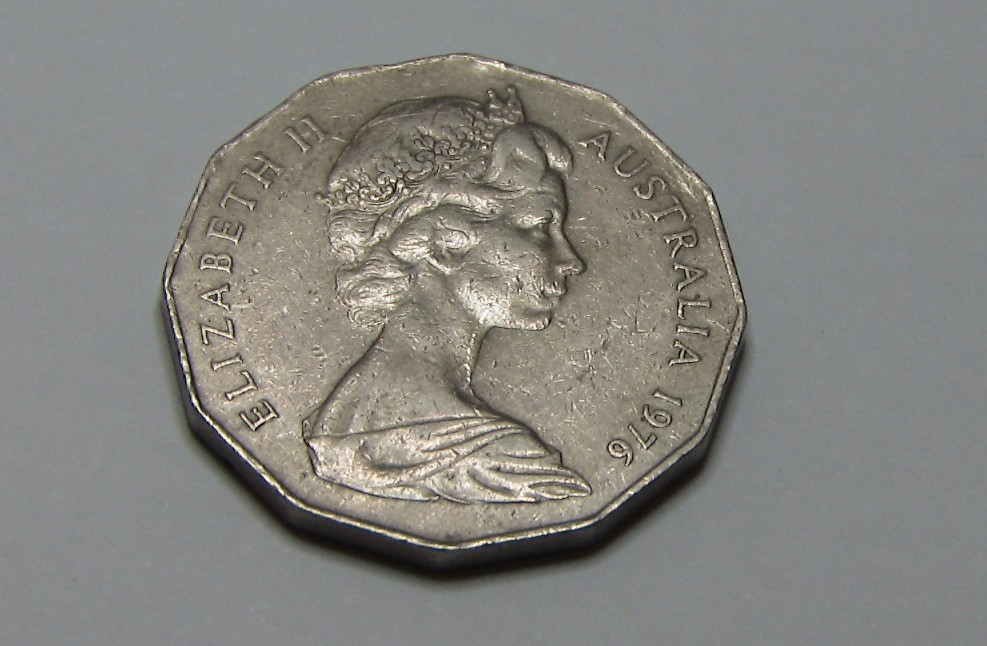 50-centow-Australia-1976-rok-AllFinds-www.allfinds.com_.pl-1 50 centów 1976 Australia – ile jest warta ta moneta? Opis, skład, wymiary i wycena