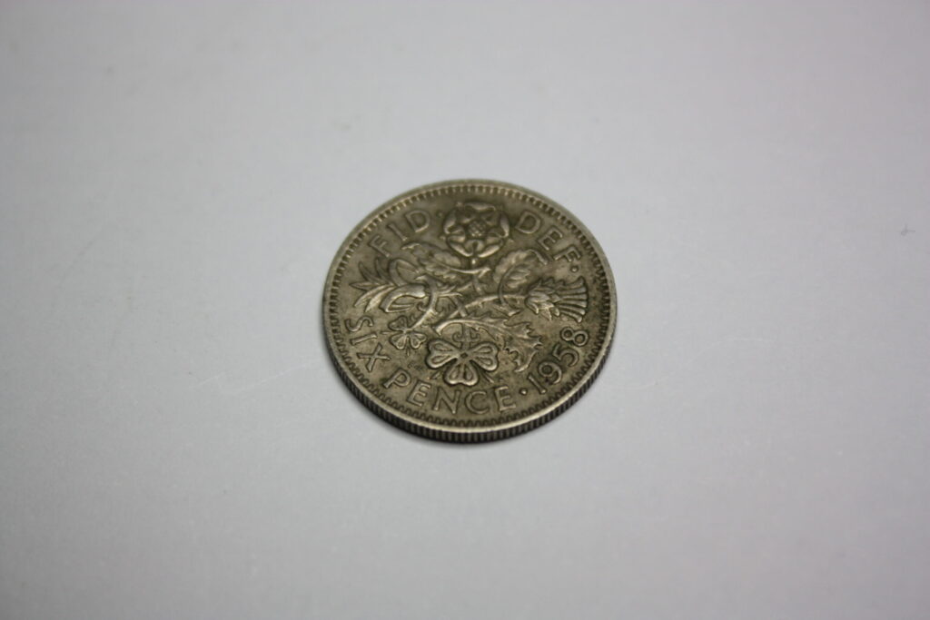 six-pence-1958-All-Finds-Com-PL-1-1024x683 Sixpence 1958 – ile jest warta?