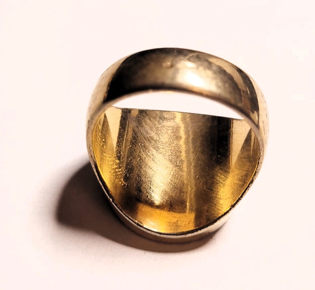 Pierscien-z-moneta-Krolowej-Wiktorii-Suweren-zloto-3-1024x944 Pierścień z monetą „Królowa Wiktoria”